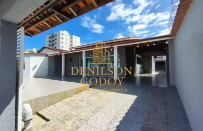 Casa de alto padrão à venda – praia martim de sá, caraguatatuba
