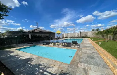 Linda casa a venda no condomínio ayat club residence