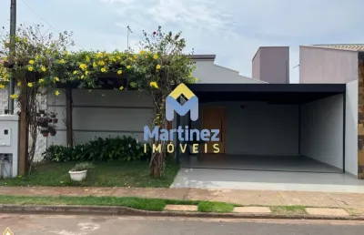 Casa em condomínio fechado com 3 quartos à venda no Portal Beija Flor, Uberaba 