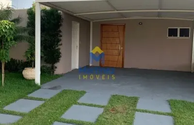 Casa em condomínio fechado com 3 quartos à venda no Portal Beija Flor, Uberaba 
