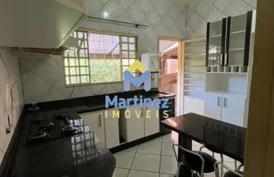 Casa com 3 quartos para alugar no São Benedito, Uberaba 