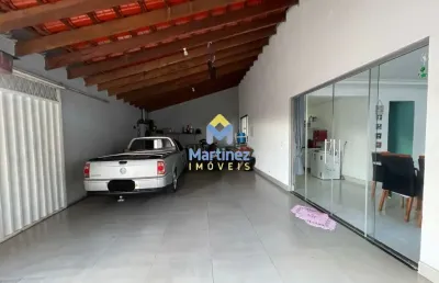 Linda casa a venda n bairro parque dos girassóis ii