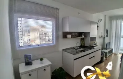 Studio novo totalmente mobiliado no centro de curitiba/pr