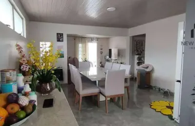 Casa 3 dormitórios, 5 vagas, à venda, 123 m² - cajuru - curitiba