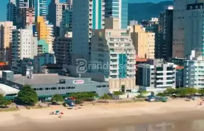 O mar emoldura o lar que voce sempre sonhou! , meia praia, itapema - sc