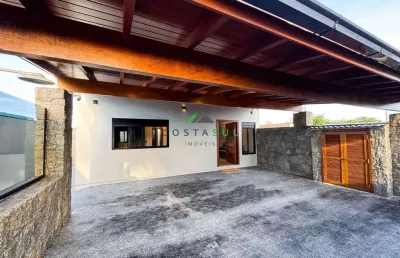 Casa completa, com acabamento de alto padrão e tecnologia integrada