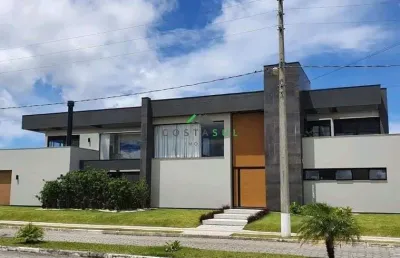 Casa de alto padrão no condomínio garopaba internacional