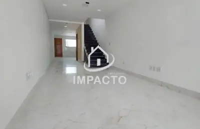 Sobrado novo com 3 suítes sendo 2 com sacada, quintal com área gourmet e 3 vagas de garagem à venda