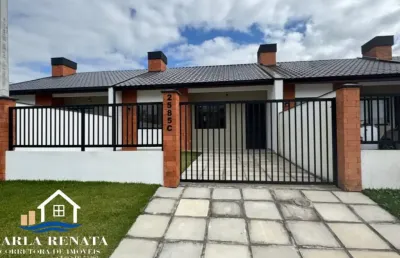 Casa em guaratuba no bairro piçarras com design encantador que transmite bom gosto e acolhimento.