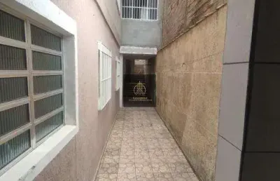 Casa com 3 quartos para alugar na Rua Giuseppe Piermarini, Jardim Icaraí, São Paulo