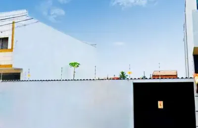 Terreno comercial 825m² na região mais valorizada de peruíbe