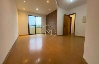 Apartamento semimobiliado com 3 dormitórios no centro!!