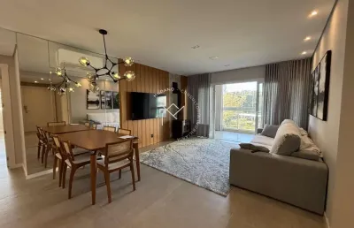 Apartamento com três suítes no condomínio parque europa