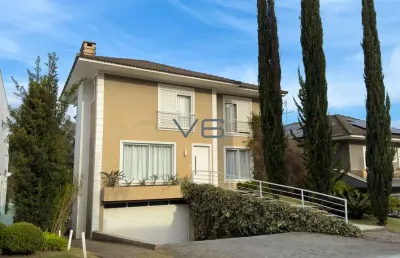 Casa em condomínio, com 4 quartos, 427 m² privativos, 4 vagas de garagem, no pilarzinho, curitiba - pr..