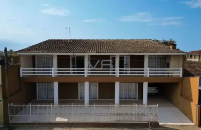 Casa duplex, com 5 quartos, 296 m² privativos, 5 vagas de garagem, em guaratuba - pr.