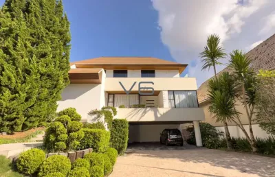 Casa alto padrão com 4 quartos, 664m² privativos, 9 vagas de garagem, no ecoville, curitiba - pr.