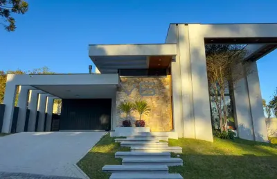 Casa alto padrão com 320,83 m² privativos, 4 quartos, 4 vagas de garagem, em são braz, curitiba-pr.
