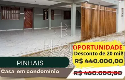 Casa em condomínio fechado com 3 quartos à venda na rua rio piquiri, 199, weissópolis, pinhais, 150 m2 por r$ 440.000
