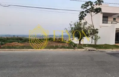 Terreno à venda no Village Mantiqueira, Guaratinguetá 