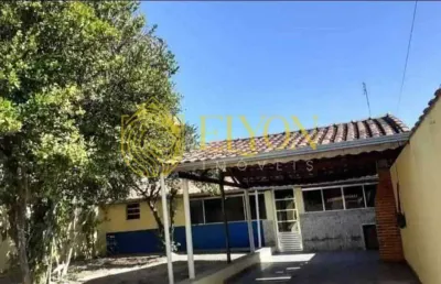 Casa com 2 quartos à venda no Engenheiro Neiva, Guaratinguetá 