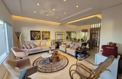 Casa com 4 quartos à venda na Vila Paraiba, Guaratinguetá 