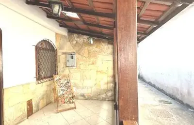 Casa em vila residencial  3 quartos, varanda, em  santa luíza - vitória - es