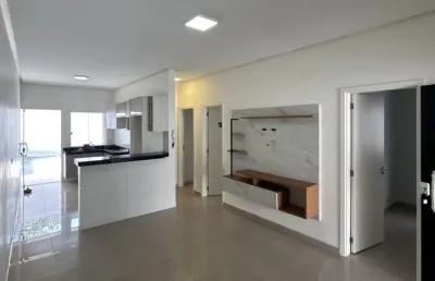 Linda casa à venda no jardim das oliveiras, pronta pra ser seu novo lar!