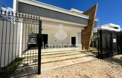 Casa com 03 dormitórios sendo 01 suíte no jardim ipê lv