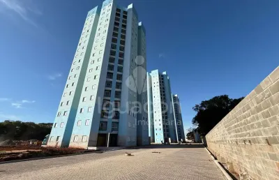 Apartamento com 02 dormitórios e varanda grill no waterfalls club residence
