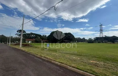 Terreno com 300m  em frente ao pesque pague kipeixe em três lagoas