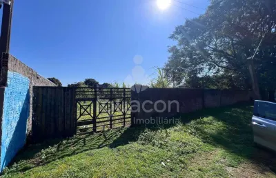 Terreno de 719,96m  no três lagos próximo ao supermercado nandi