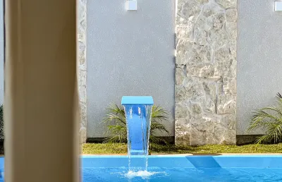 Casa arezzo - alto padrão com 3 suítes e 4 vagas de garagem - nova