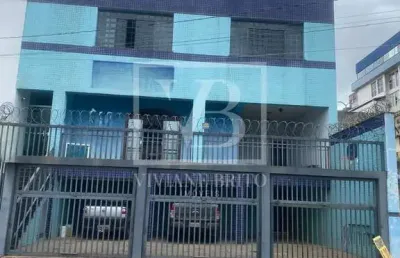 Casa comercial à venda no Centro, Betim 
