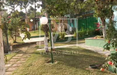 Chácara à venda com piscina e estrutura completa, com cisterna e bomba