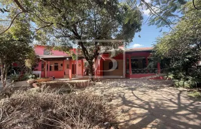 Casa com 6 quartos à venda no Jardim Central, Betim 