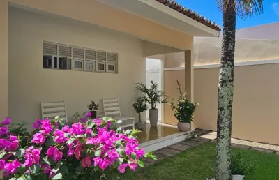 Casa com 3 quartos à venda na Rua Ana Angelina de Macedo, 1943, Candelária, Natal