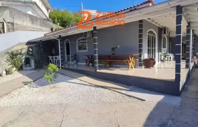 Casa com 4 quartos à venda na Rua José Cantidio Fernandes, 68, Ganchos do Meio, Governador Celso Ramos