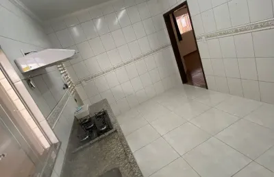 Oportunidade casa com 3 dormitórios móveis modulados e ampla área de lazer no meireles