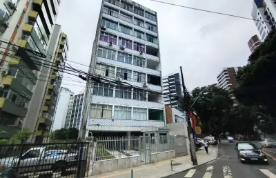 Apartamento 3/4, vaga de garagem, andar alto no bairro da graça