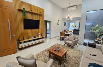 Casa com 03 quartos sendo 02 suítes com área gourmet
