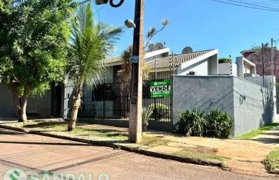 Casa com 2 quartos à venda por r$ 470000.00, 125.58 m2 - loteamento madrid - maringa/pr