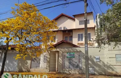 Casa com 4 quartos à venda por r$ 1300000.00, 240.00 m2 - jardim real - maringa/pr
