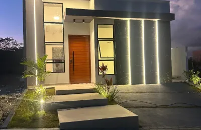 Linda casa com 3 quartos no condomínio monteville residence privê