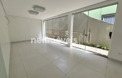 Casa com 1 quarto para alugar na Rua Eclipse, Santa Lúcia, Belo Horizonte