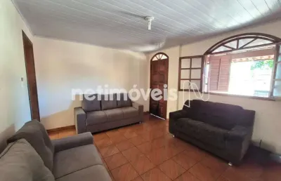 Casa com 4 quartos à venda na Rua Cônego Santana, Cachoeirinha, Belo Horizonte