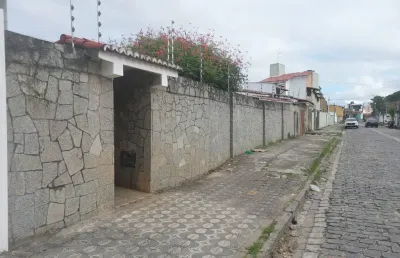 Casa em nova parnamirim localização estratégica para clínica,  consultório e  residência