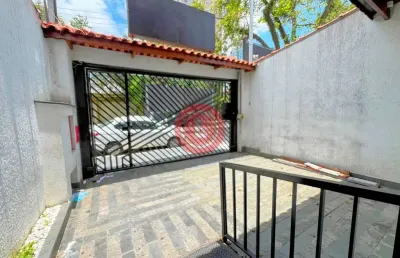Sobrado para venda no centro de santo andré-sp. possui terreno com 125m2 (5x25) e construção de 207m2. estudo permuta por apartamento em santo andré.