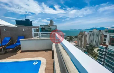 Cobertura tipo duplex de 172m2 com piscina e vista para o mar, à venda no centro de florianópolis sc.