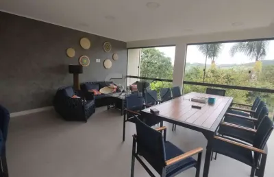 Casa em condomínio fechado com 5 quartos à venda na princesa isabel, 154, vila dom pedro, atibaia, 380 m2 por r$ 1.600.000
