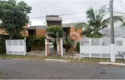 Casa com 4 quartos à venda na rua petrópolis, 522, sumaré, são paulo, 440 m2 por r$ 4.400.000